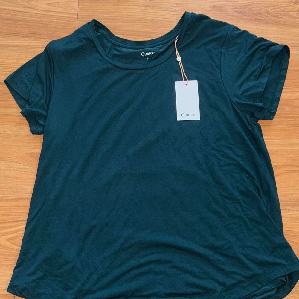 Quince Women's Green and Blue T-shirt